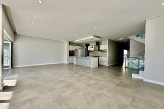 4 Bedroom Property for Sale in Flamingo Vlei Western Cape